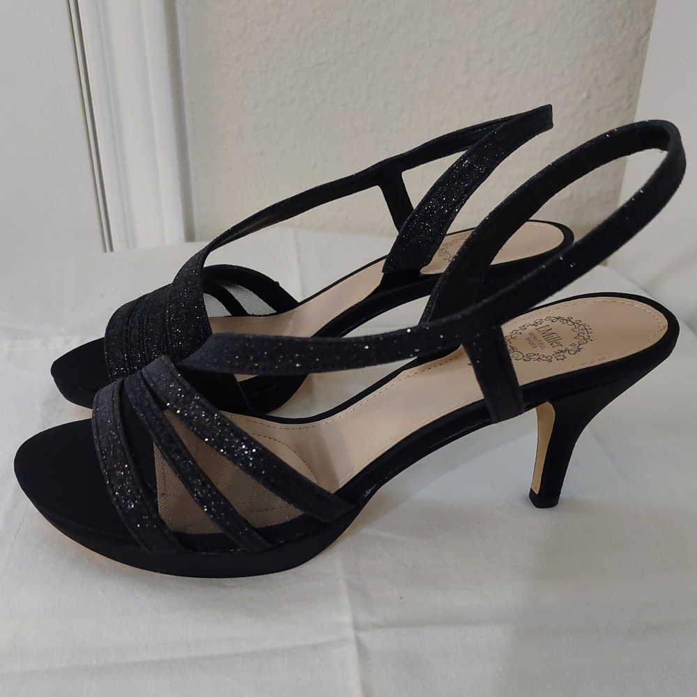 NWOB I. Miller Black Strappy Sparkly Slingback Kitten Heels Size 6 - Picture 4 of 10